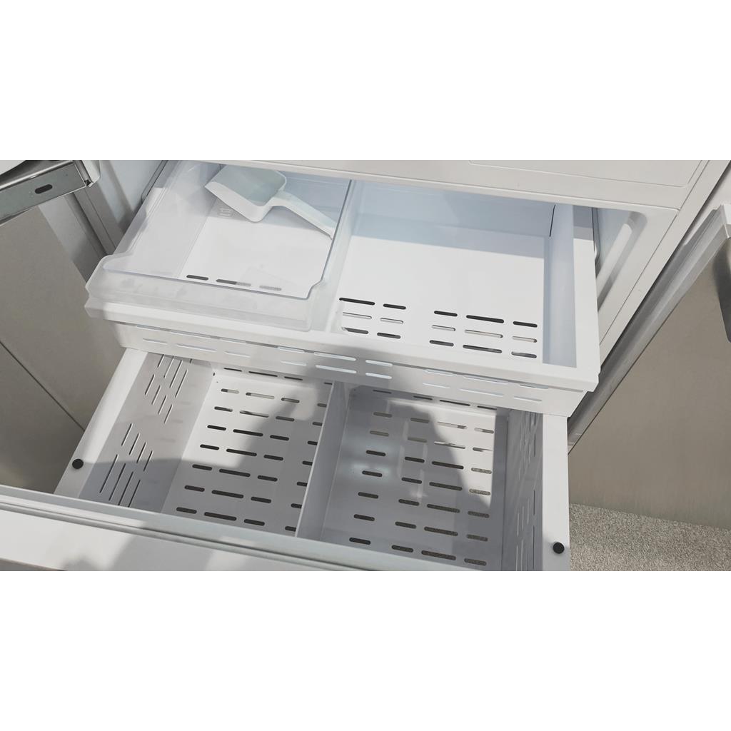 Fulgor Milano 30" 400 Series Panel Ready Refrigerator and Freezer With Ice Maker